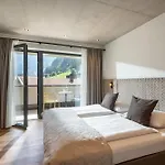 Gaestehaus Schneeberger Apart Otel