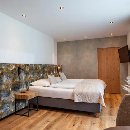 Gaestehaus Schneeberger Aparthotel 3*