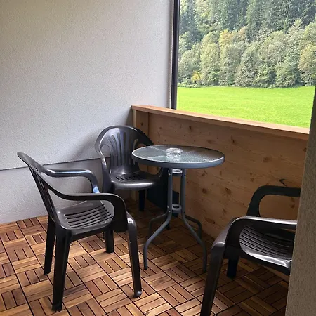 Апарт-отель Gaestehaus Schneeberger 3*