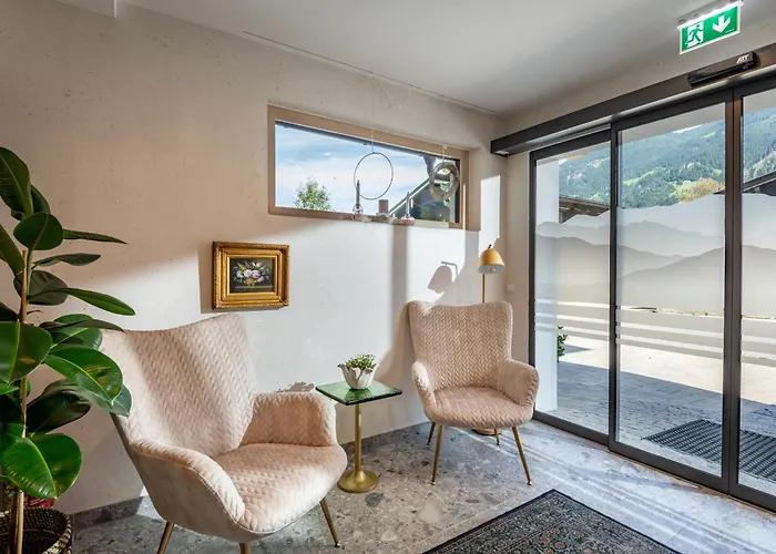 Gaestehaus Schneeberger شقة فندقية مايرهوفن