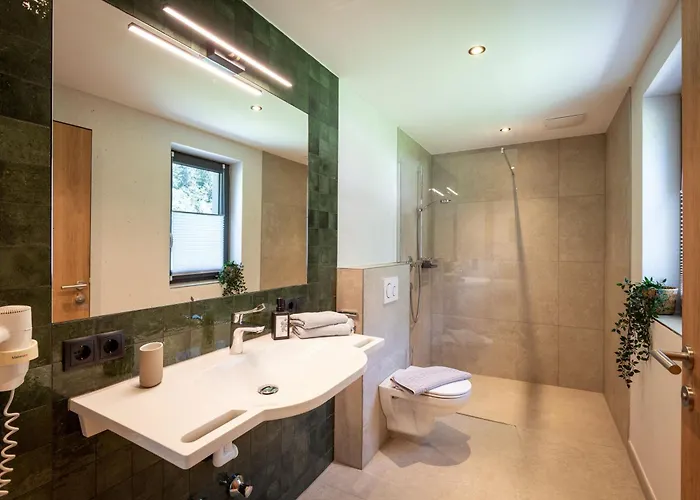 Gaestehaus Schneeberger Aparthotel Mayrhofen