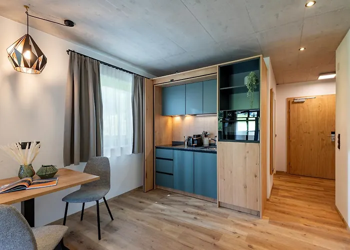 Gaestehaus Schneeberger Aparthotel Mayrhofen