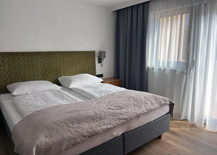 Gaestehaus Schneeberger Aparthotel