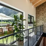 Gaestehaus Schneeberger Майрхофен