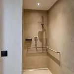 Gaestehaus Schneeberger Апарт-отель Майрхофен
