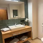Апарт-отель Gaestehaus Schneeberger Майрхофен